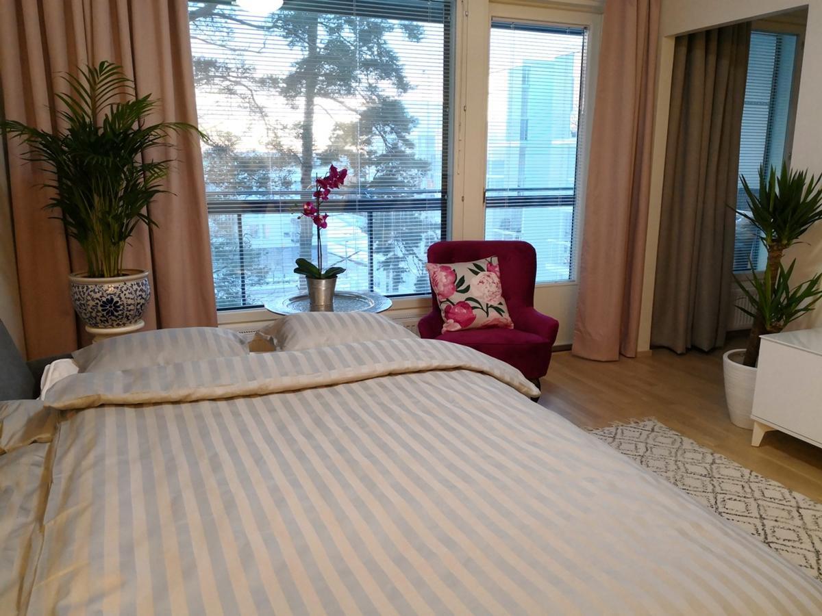 Charming Pine View Apartment Vantaa Esterno foto